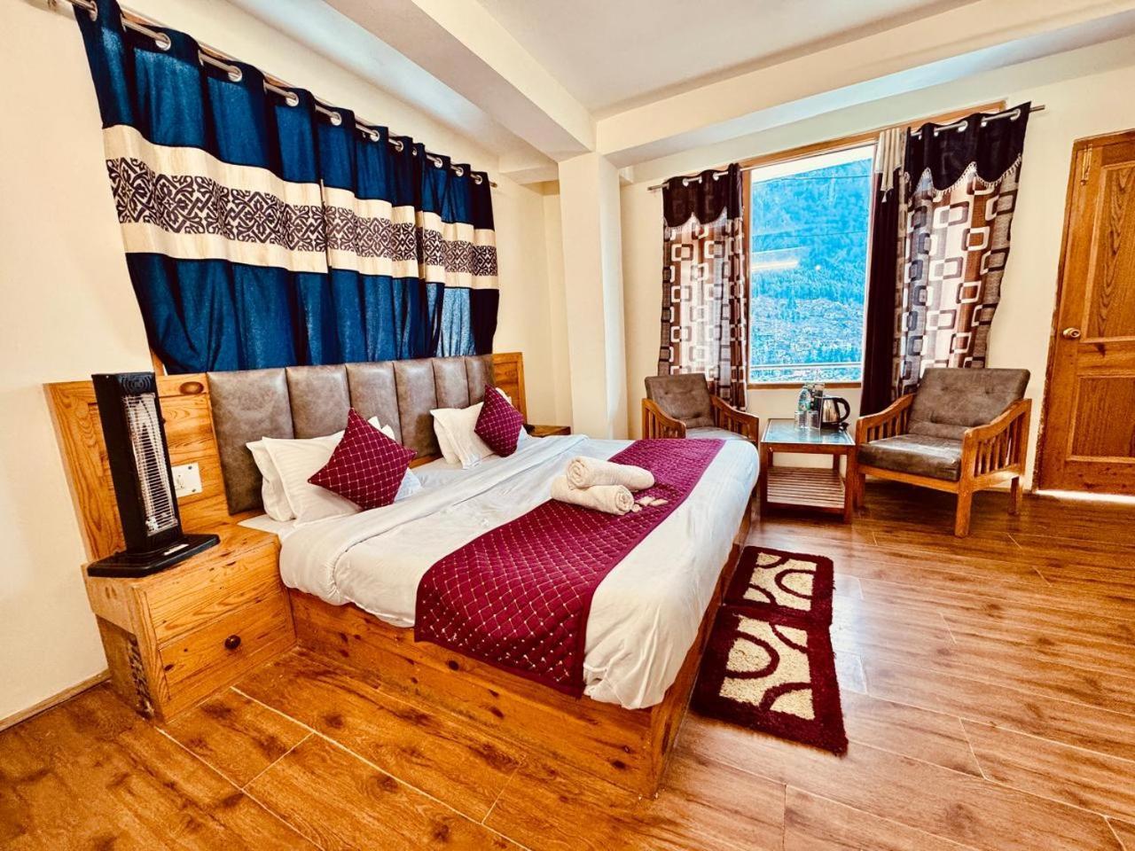 Royal Majestic View Point Lodge Manāli Zewnętrze zdjęcie